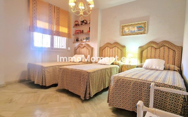 Resale - Apartment - Marbella - El Rosario