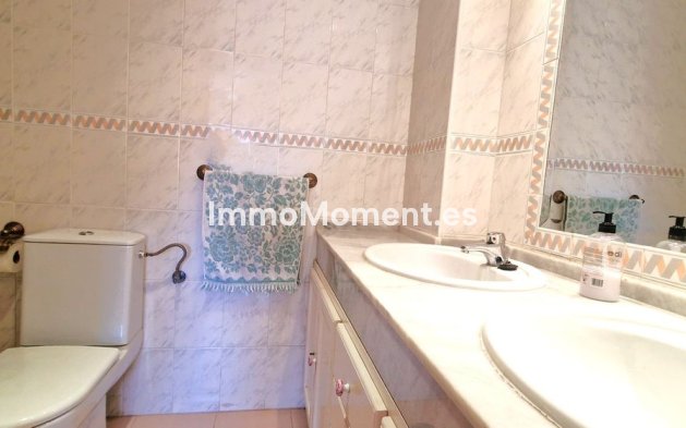 Resale - Apartment - Marbella - El Rosario