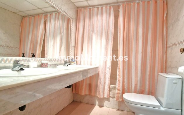 Resale - Apartment - Marbella - El Rosario