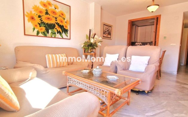Resale - Apartment - Marbella - El Rosario