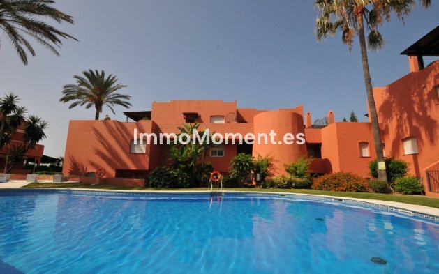 Resale - Apartment - Marbella - El Rosario