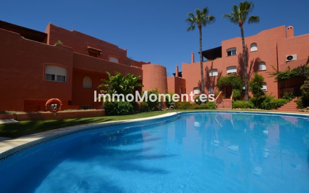 Resale - Apartment - Marbella - El Rosario