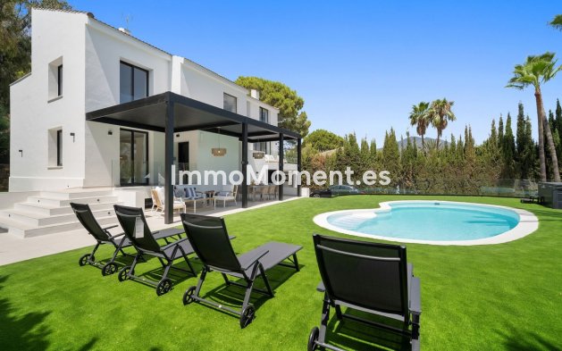 Wiederverkauf - Villa - Marbella - Nueva Andalucía