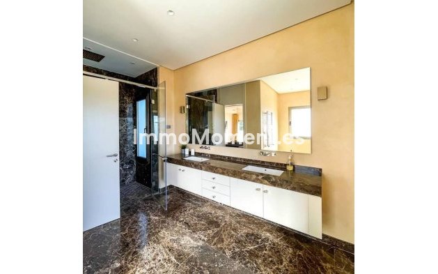 Revente - Villa - Benahavís - Benahavís Centro