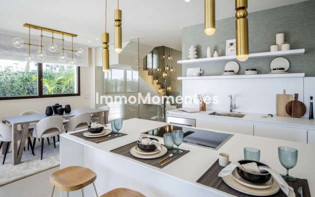 Resale - Villa - Estepona - New Golden Mile