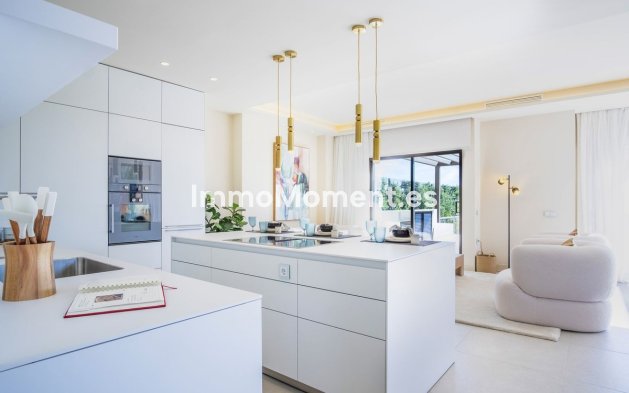 Resale - Villa - Estepona - New Golden Mile