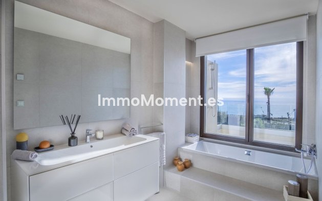 Resale - Villa - Estepona - New Golden Mile