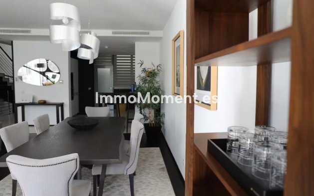 Bestaande woning - Geschakelde woning - Marbella - Sierra Blanca
