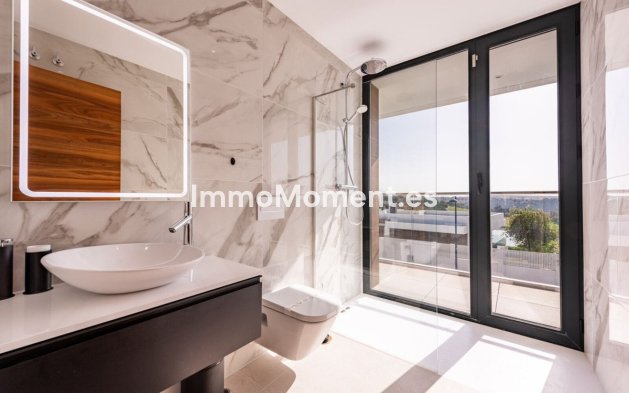 Bestaande woning - Villa - Estepona  - Estepona Centro