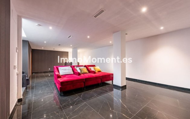 Bestaande woning - Villa - Estepona  - Estepona Centro