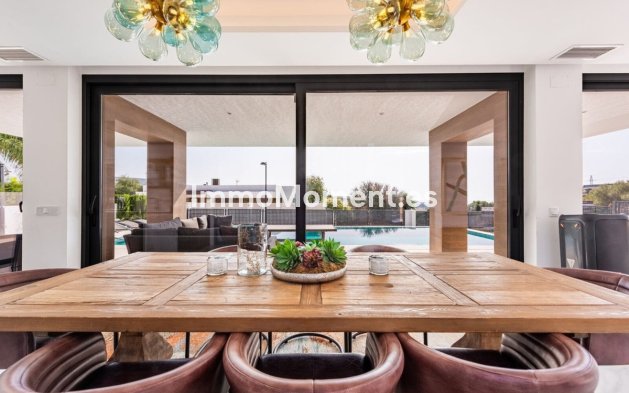 Bestaande woning - Villa - Estepona  - Estepona Centro