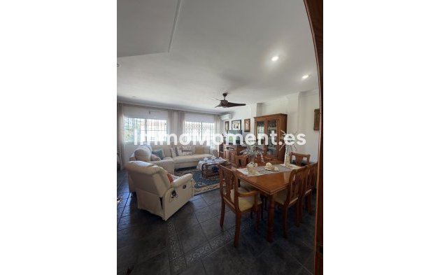 Wiederverkauf - Reihenhaus - Estepona  - Estepona Centro