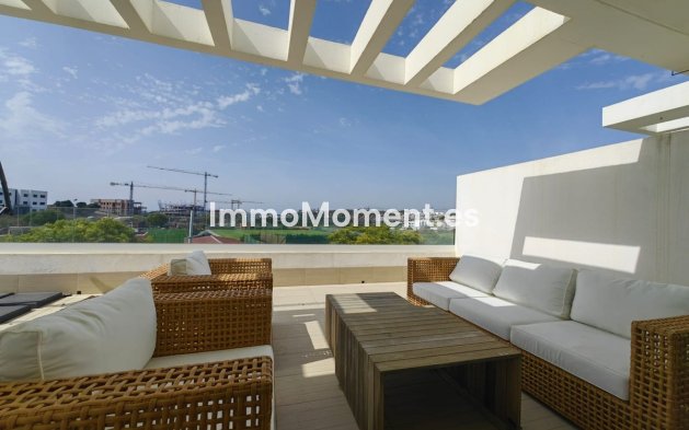 Wiederverkauf - Wohnung - Estepona  - Estepona Centro