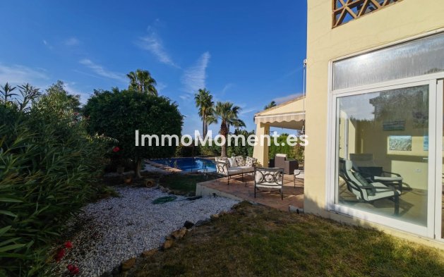 Revente - Villa - Estepona  - Estepona Centro