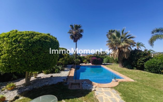 Revente - Villa - Estepona  - Estepona Centro