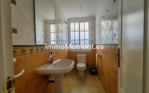 Revente - Villa - Estepona  - Estepona Centro