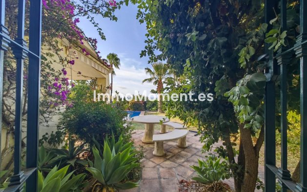 Revente - Villa - Estepona  - Estepona Centro