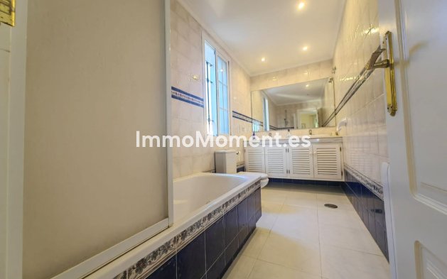 Revente - Villa - Estepona  - Estepona Centro