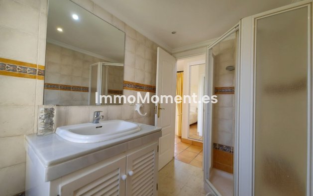 Revente - Villa - Estepona  - Estepona Centro