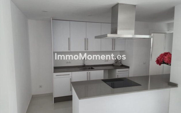 Resale - Apartment - Fuengirola - Los Boliches