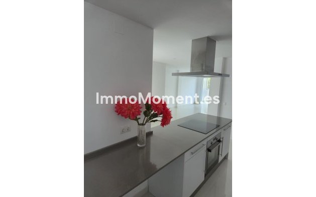 Resale - Apartment - Fuengirola - Los Boliches