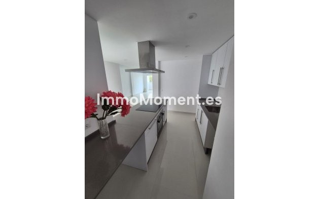 Resale - Apartment - Fuengirola - Los Boliches