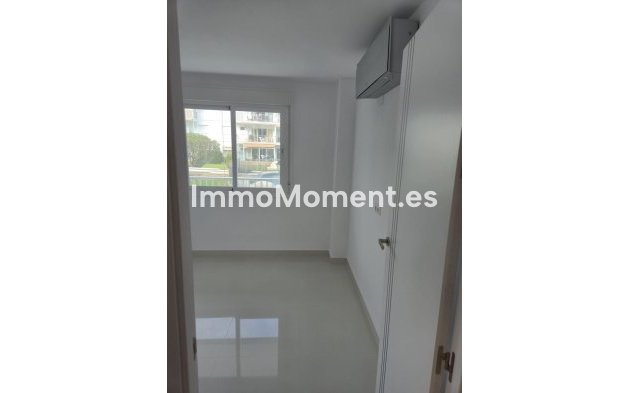 Resale - Apartment - Fuengirola - Los Boliches