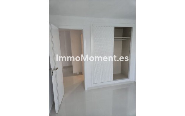 Resale - Apartment - Fuengirola - Los Boliches