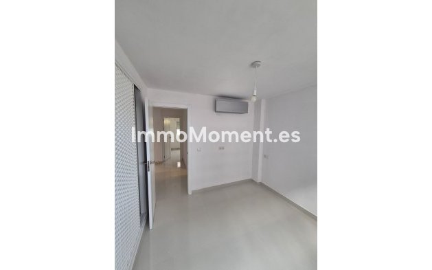 Resale - Apartment - Fuengirola - Los Boliches