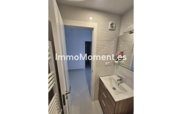 Resale - Apartment - Fuengirola - Los Boliches
