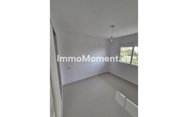 Resale - Apartment - Fuengirola - Los Boliches