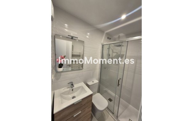 Resale - Apartment - Fuengirola - Los Boliches
