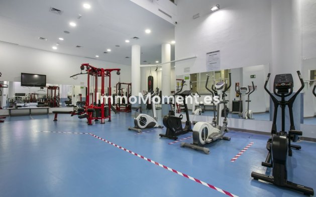 Revente - Appartement - Estepona  - Estepona Centro