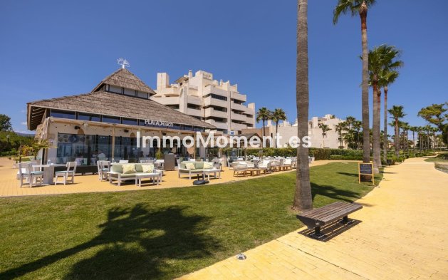 Revente - Appartement - Estepona  - Estepona Centro