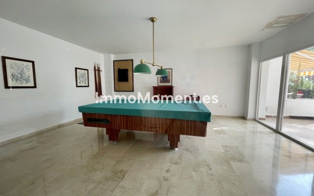 Bestaande woning - Appartement - Estepona  - Atalaya