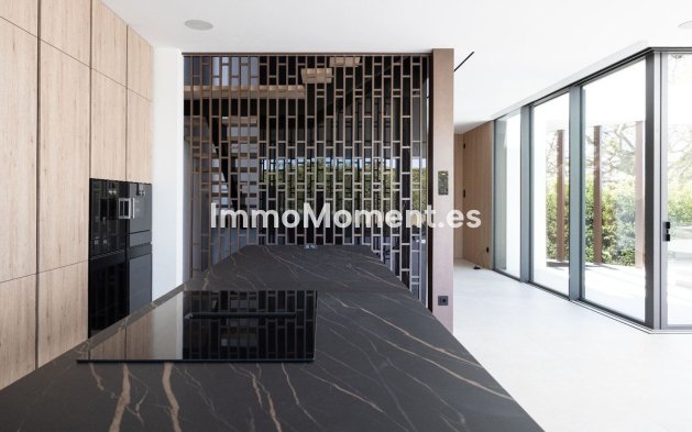 Resale - Villa - Marbella - The Golden Mile