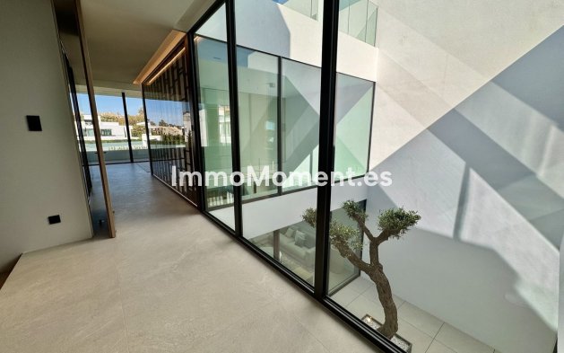 Resale - Villa - Marbella - The Golden Mile