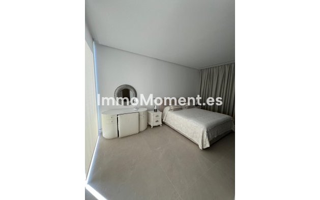 Wiederverkauf - Villa - Marbella - Nueva Andalucía