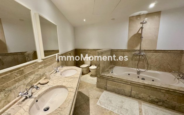 Resale - Apartment - Marbella - San Pedro de Alcántara