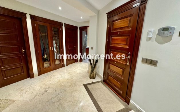 Resale - Apartment - Marbella - San Pedro de Alcántara