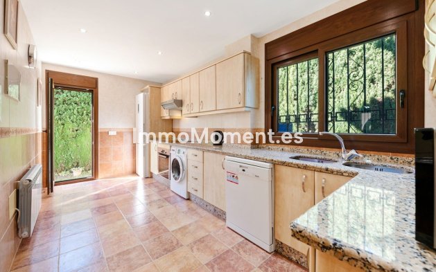 Bestaande woning - Villa - Estepona  - New Golden Mile