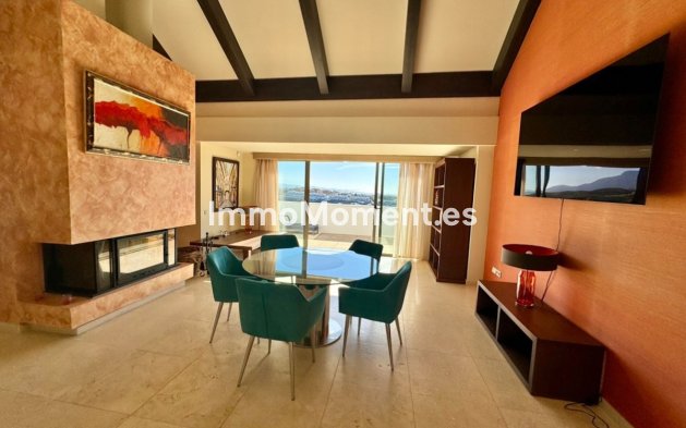 Resale - Apartment - Estepona - New Golden Mile