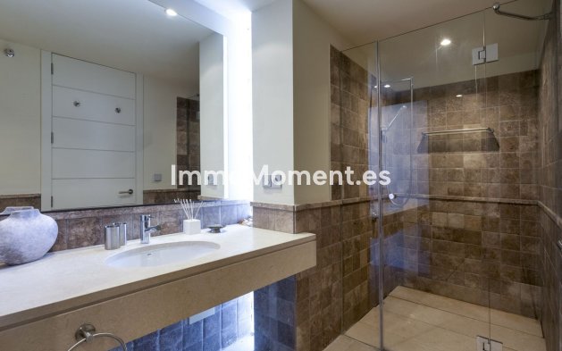 Resale - Apartment - Estepona - New Golden Mile