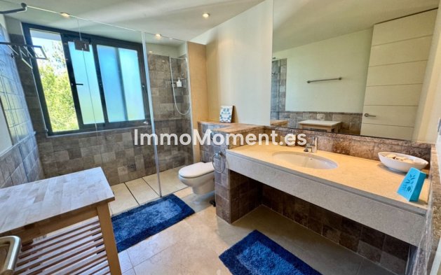 Resale - Apartment - Estepona - New Golden Mile