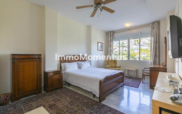 Wiederverkauf - Wohnung - Marbella - Nueva Andalucía