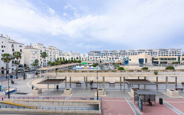 Wiederverkauf - Wohnung - Marbella - Puerto Banús