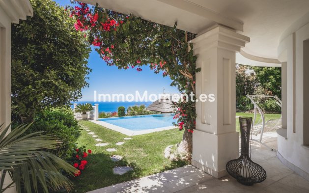 Resale - Villa - Marbella - Altos de los Monteros