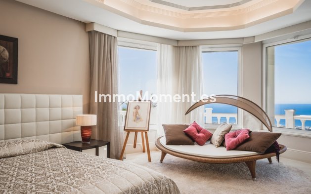 Resale - Villa - Marbella - Altos de los Monteros