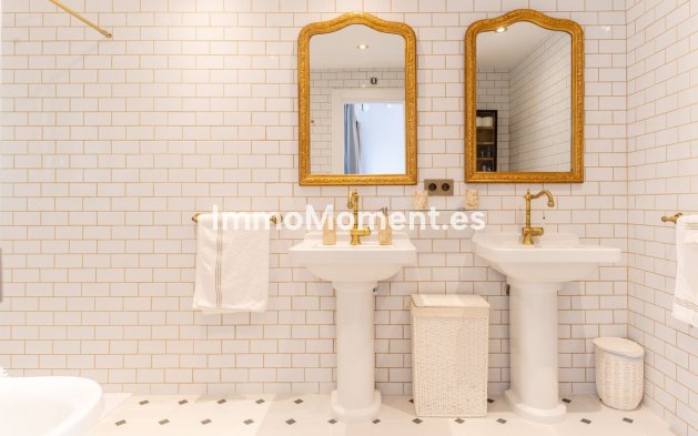 Wiederverkauf - Wohnung - Estepona  - Atalaya