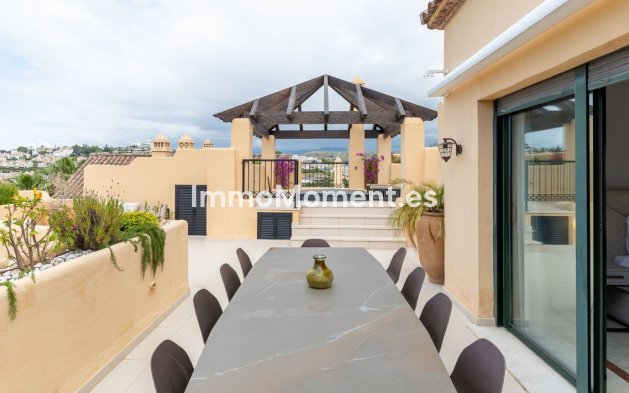 Wiederverkauf - Wohnung - Estepona  - Atalaya